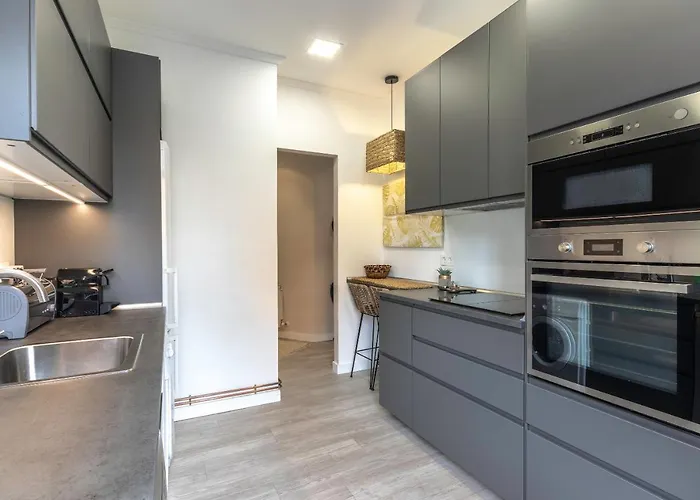 Apartment Arte Iii By Aston Bilbao